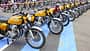 Honda CB 750 Four, Jubiläum, Motorradtreffen, Klassik-Motorrad, 50 Jahre Honda CB 750 Four, Vierzylinder, Oldtimer, Motorrad-Event, Honda, Sammlertreffen Große Reihe von Honda CB 750 Four Motorrädern bei einem Jubiläumsevent, zahlreiche Besucher und Zelte im Hintergrund.