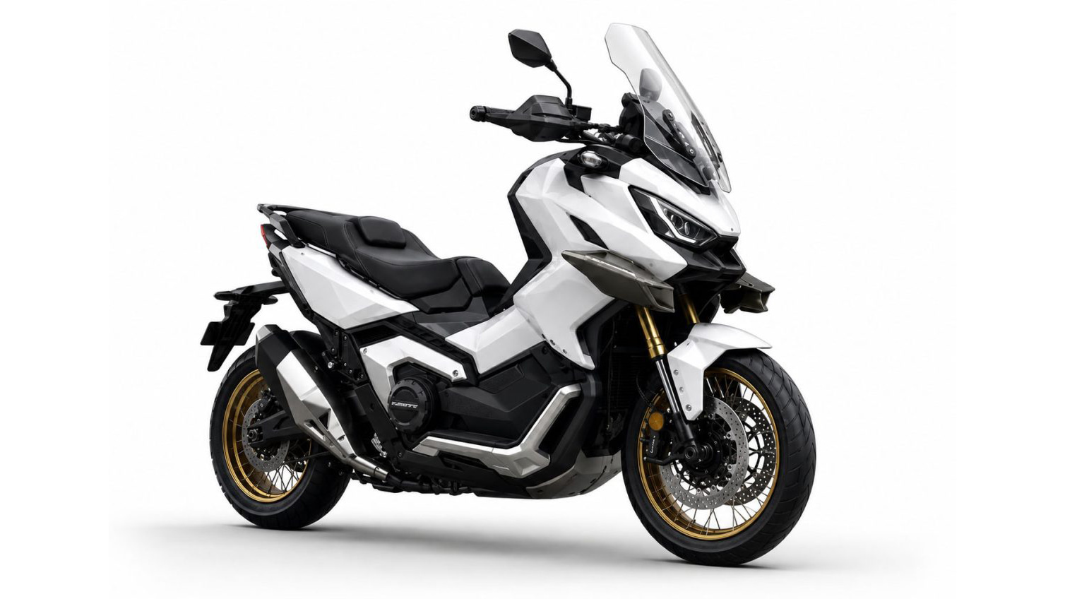 QJMotor X-Adventure 900 : un maxi-scooter avec des éléments de style enduro basé sur le Honda X-ADV.