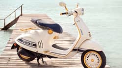 Vespa 946 "Christian Dior".