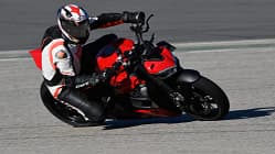 Ducati Streetfighter V2 Fahrbericht