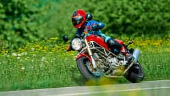 Ducati Monster M 900