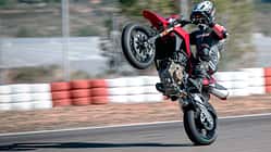 Ducati Hypermotard 698 Fahrbericht