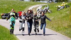 Motorrad-Neuzulassungen auf Frauen