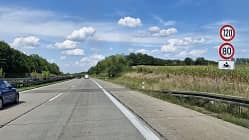 Tempolimit 80 für Motorräder auf der A7