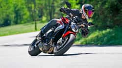 MV Agusta Brutale 800 Ottantesimo erster Test