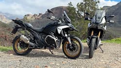 BMW R 1300 GS vs. Honda Africa Twin Adventure Sports DCT