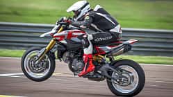 Fahrbericht Ducati Hypermotard V2 SP (04/2026)