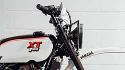 Yamaha XT 700 Retro-Umbau Ténéré 700 von Holy Moly Co. Yamaha XT 700 Retro-Umbau Ténéré 700 von Holy Moly Co.