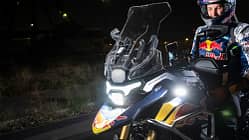 Triumph Tiger 1200 Rally (2027) Teaser mit Sam Sunderland (09/2026) Triumph Tiger 1200 Rally (2027) Teaser mit Sam Sunderland (09/2026)