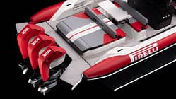 Pirelli 44  Ducati Edition Ducati-Boot mit 1.500 PS