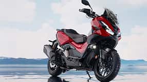 Große Motorroller Honda ADV 350