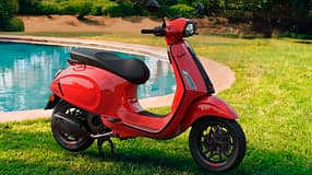Vespa Sprint S 2026 Rosso Coraggioso