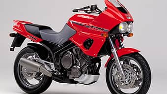 Yamaha TDM 850