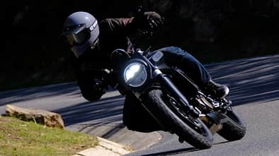 Husqvarna Svartpilen 701.