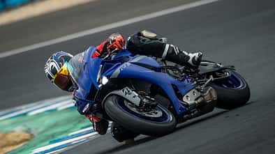 Yamaha YZF R1 Fahrbericht Tobias Münchinger