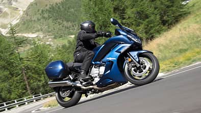 Yamaha FJR 1300