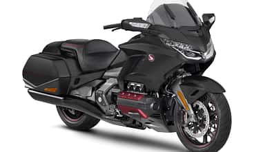 Honda Gold Wing mit DCT in der Lackierung "Matte Ballistic Black Metallic" (2020).