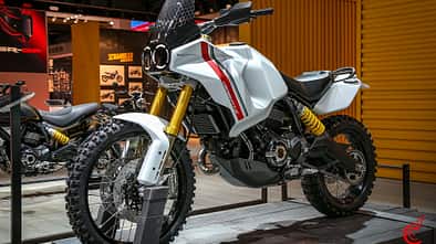 Ducati Scrambler X Desert 1100