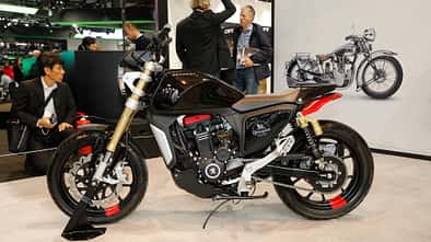 Peugeot P2X Concept Eicma 2019