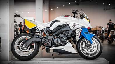Suzuki Katana Icon "Brand New Jack".