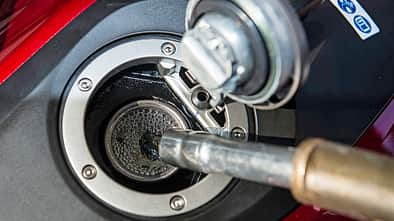 Tankstelle - Benzin tanken.