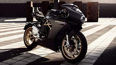 MV Agusta Superveloce 800.