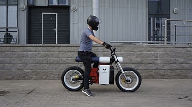 Punch Moto.