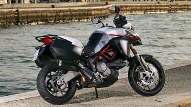 Ducati Multistrada 950 S (GP White).