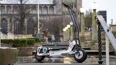 AC Cars TR560 Elektroscooter