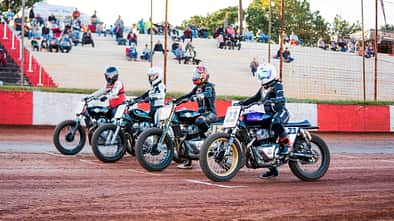 Build. Train. Race. Royal Enfield-Rennserie Frauen