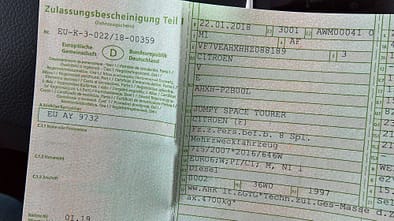 Zulassungsbescheinigung Teil 1
