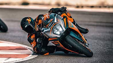 KTM RC 390 2021