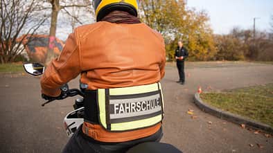 Motorrad Moped Führerschein Fahrschule 125er