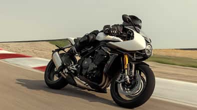 Triumph Speed Triple RR