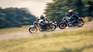 Kawasaki W 800, Royal Enfield Interceptor 650 Impressionen