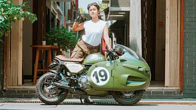 Ganesha-Honda Monkey Racer Replica