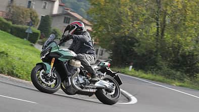Fahrbericht Serie Moto Guzzi V 100 Mandello 