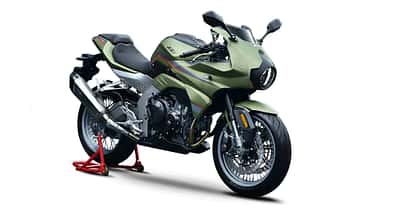 AW500N Retro Racer (2023)