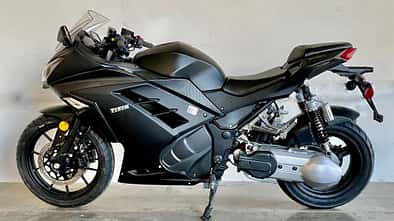 Venom X 22 GT 250 Zwitter Roller Sportmotorrad Automatik Jonway