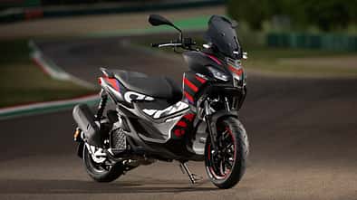 Aprilia SR GT Replica