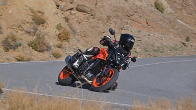 KTM 990 Duke Fahrbericht 2024