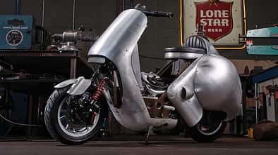 Vespa GT 200 Turbo Umbau Python Lair Design Adam Eldridge il Garagista