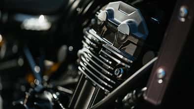 Kawasaki Z 900 RS und Yamaha XSR 900 Retro-Bikes im Vergleich