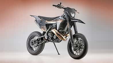Megasgas EC 700 Zweitakt Supermoto von Sib Mustard