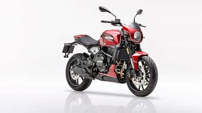 Moto Morini Seiemmezzo STR mit SP-Kit (06/2024)