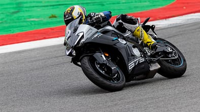 CFMoto 675 SR-R Fahrbericht