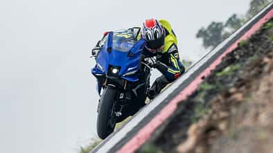 Yamaha YZF-R9 Erster Test