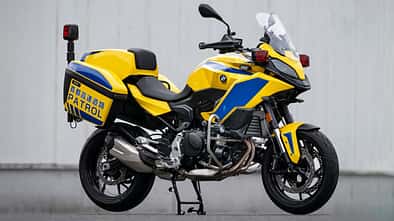 BMW F 900 XR Patrol Polizei Behörde Japan