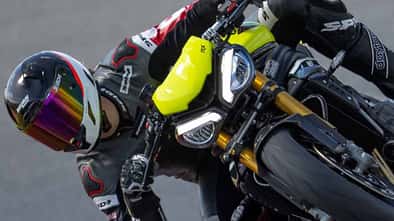 Triumph Speed Triple 1200 RX Test