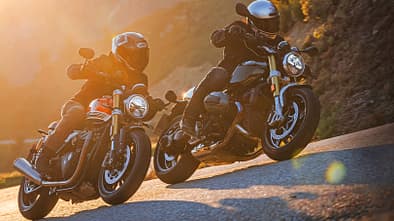 Vergleichstest BMW R 12 nineT und Triumph Speed Twin 1200 RS